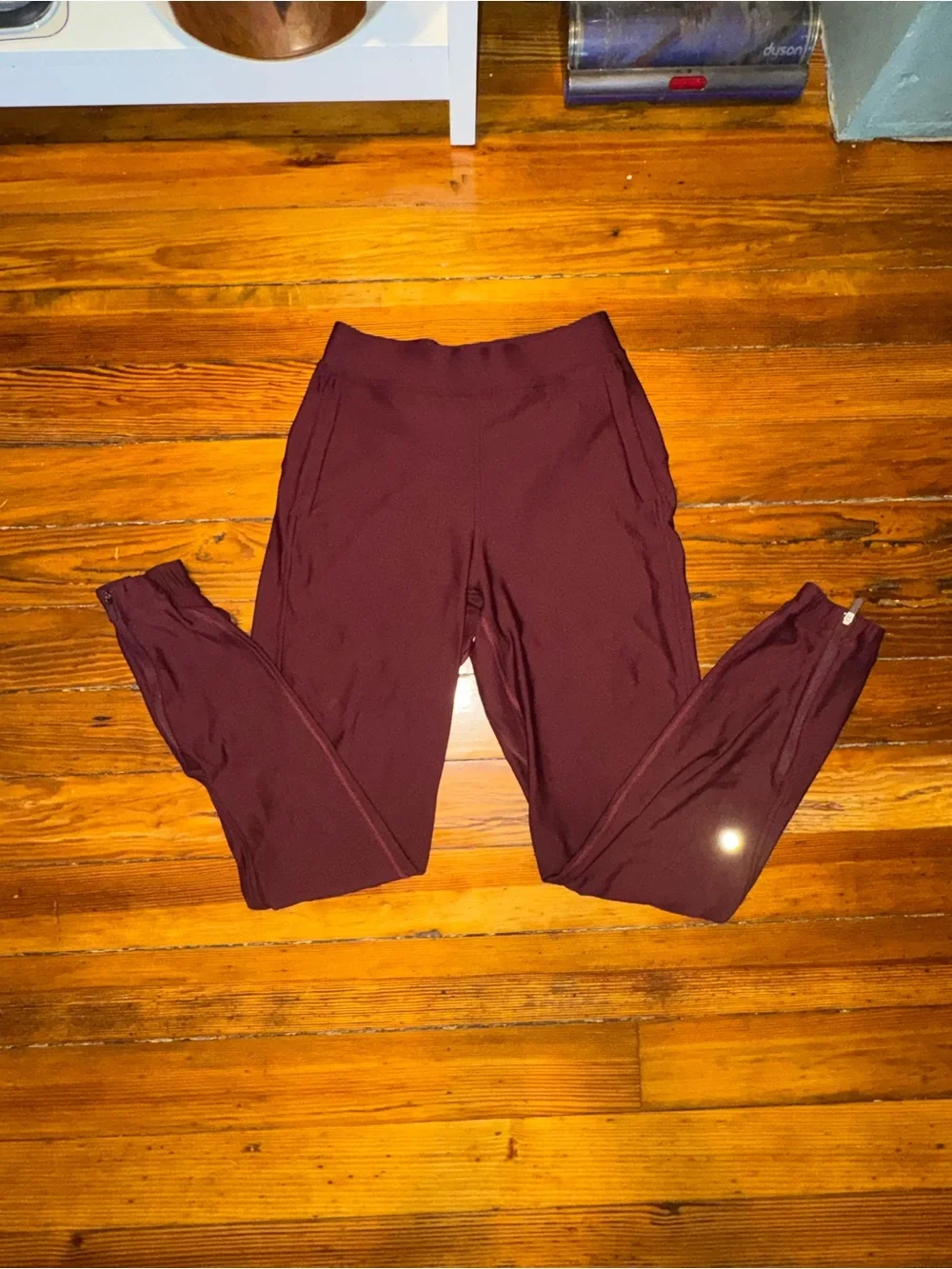 Lululemon women’s Adapted State High-Rise Fleece Jogger